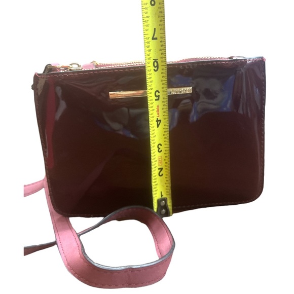 Small 3 Compartment Kenzie Purse Pocketbook Bag - Picture 4 of 7